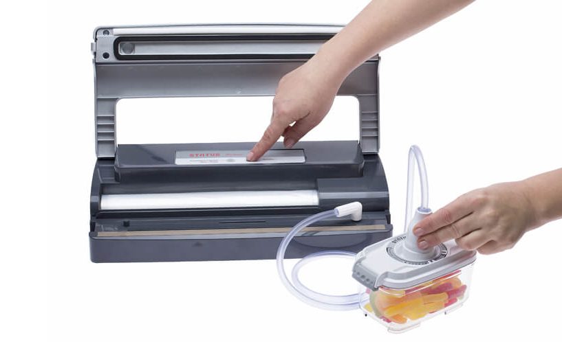 Vacuuming food container with vacuum sealer