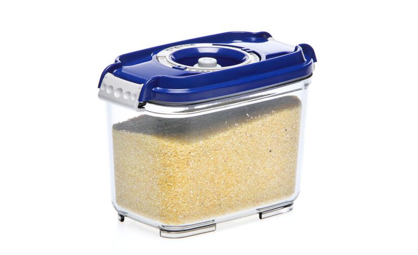 Rectangular vacuum container for food