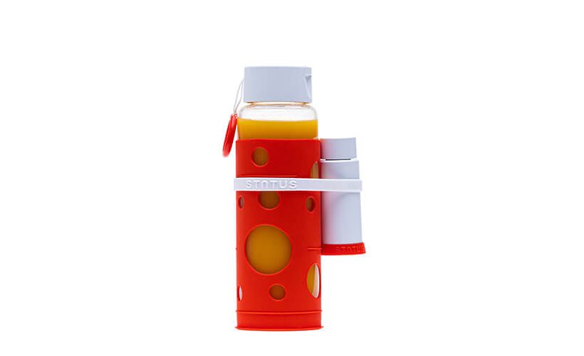 Mini vacuum pump attached to the juice bottle